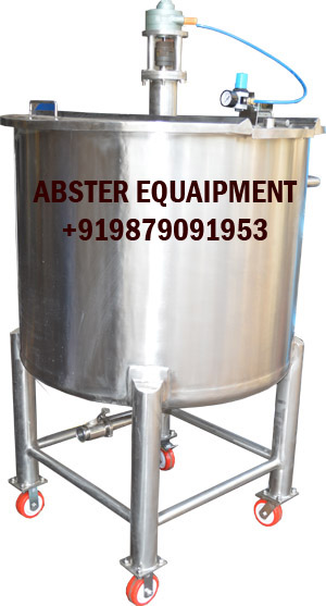 solution-prepration-tank-with-pneumtaic-stirrer